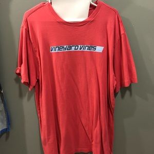Vineyard vines tshirt